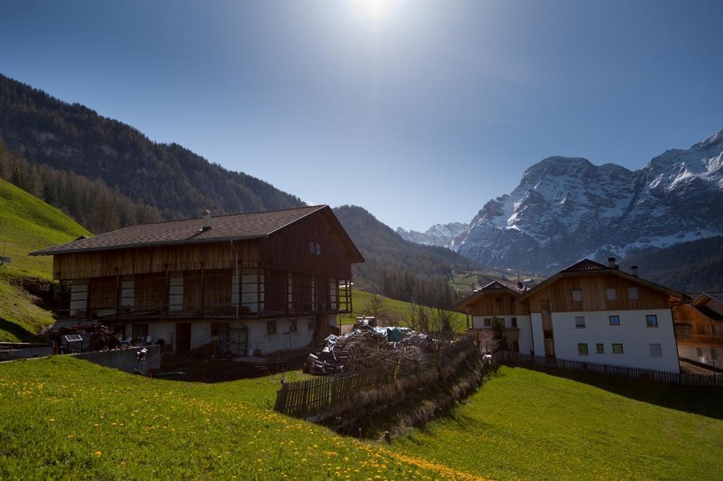 Appartement Ciasa Raut à La Valle Extérieur photo