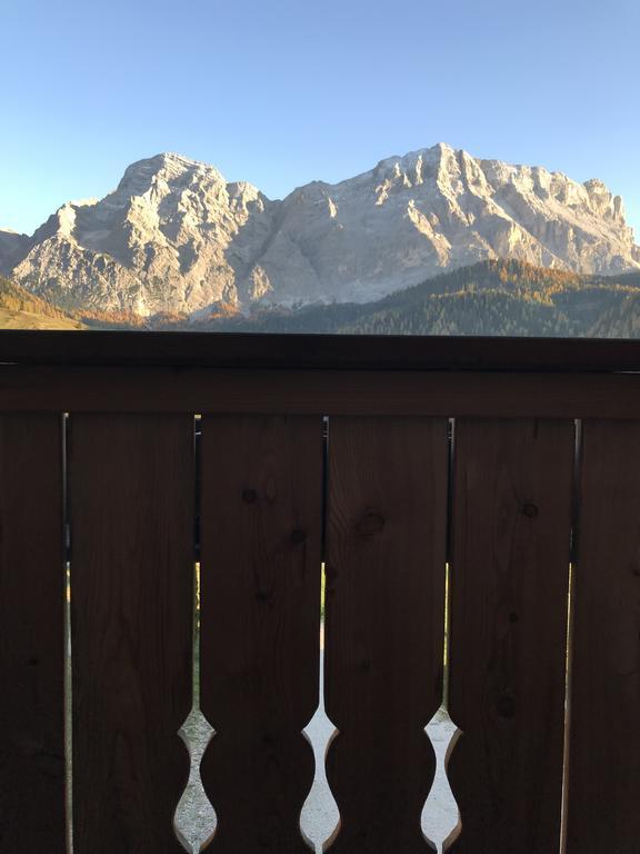 Appartement Ciasa Raut à La Valle Extérieur photo