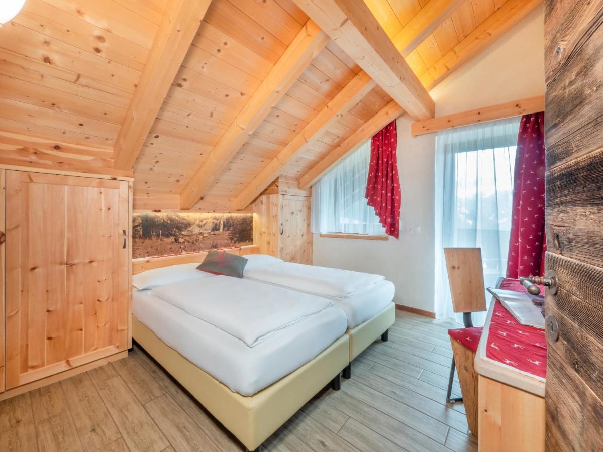 Appartement Ciasa Raut à La Valle Extérieur photo
